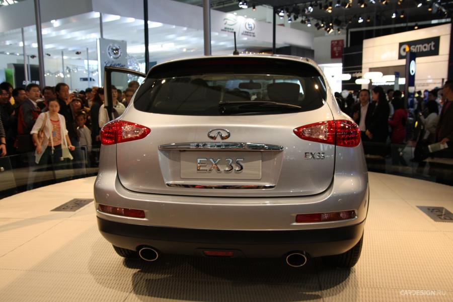  Infiniti EX35 2011 года  (фото 19 из 39)